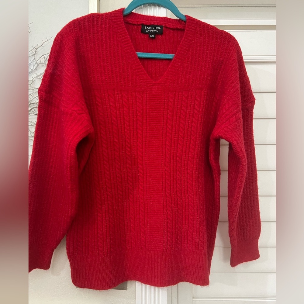NWOT Red Cashmere High V-Neck L/XL size.